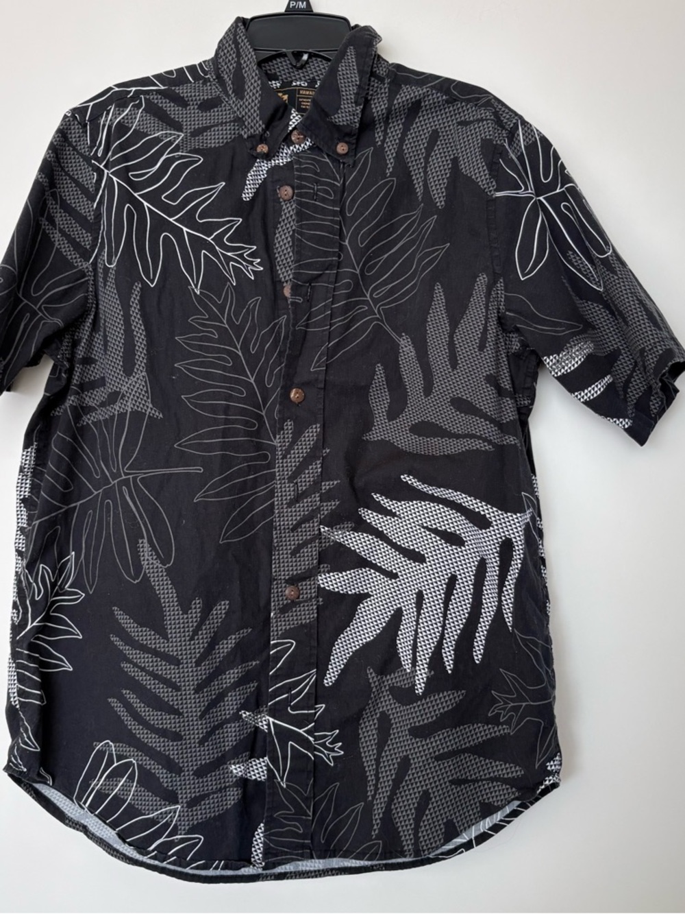 Hawaiis Finest Black Fern Leaf Button-Up Aloha Shirt